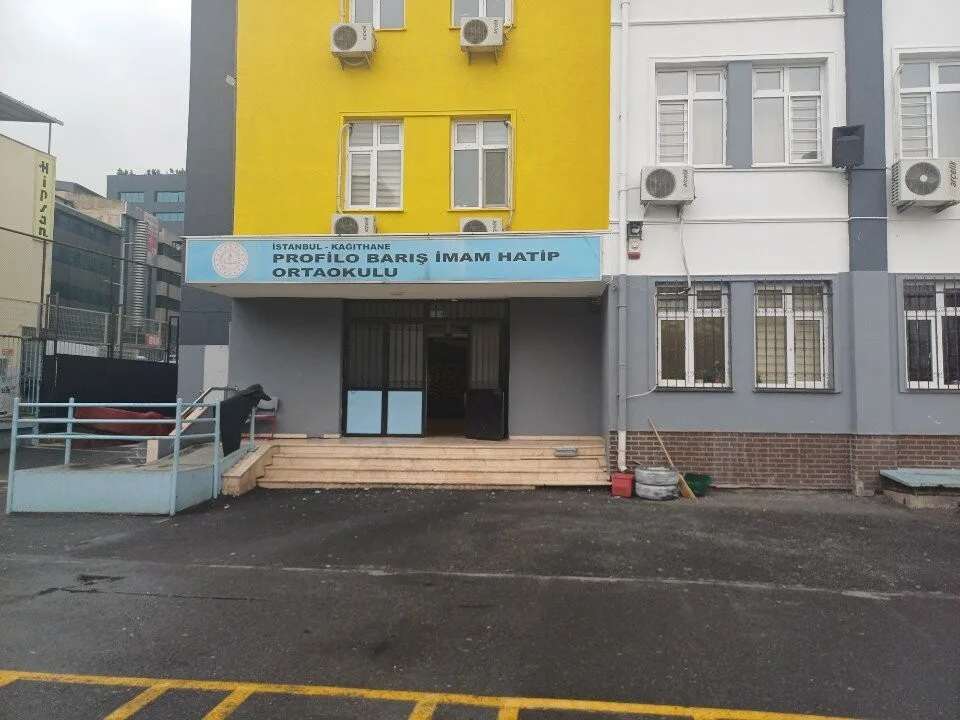 Profilo Barış İmam Hatip Ortaokulu fotoğrafı