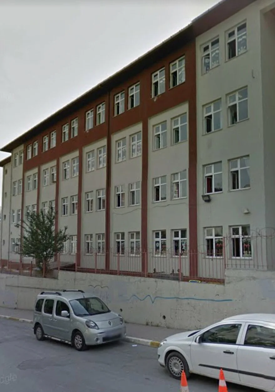 Esenyurt Şehitler İlkokulu