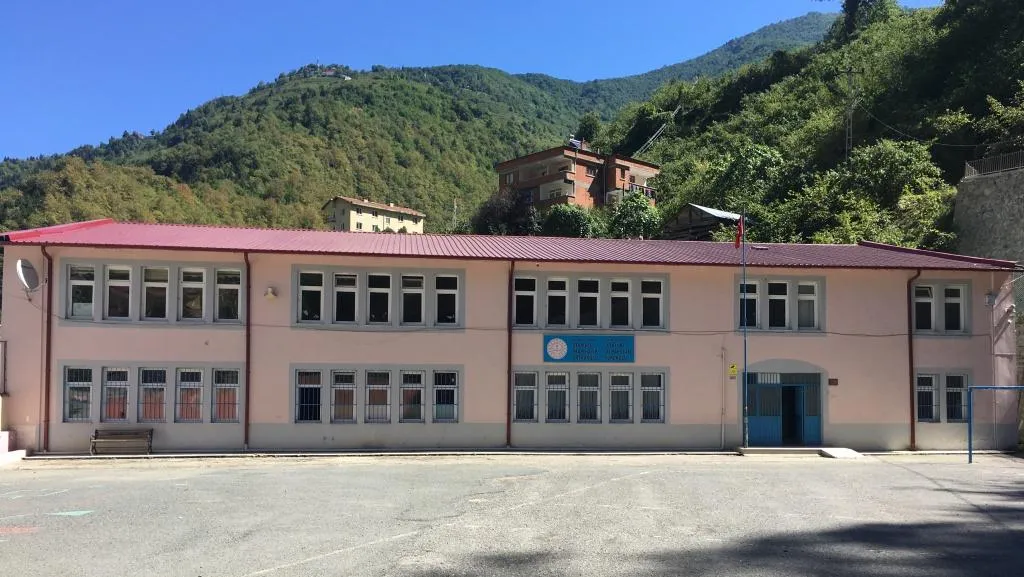 Atayurt Alparslan İlkokulu fotoğrafı
