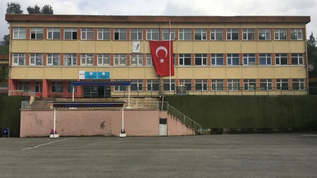 ŞEHİT KENAN KUMAŞ ORTAOKULU fotoğrafı