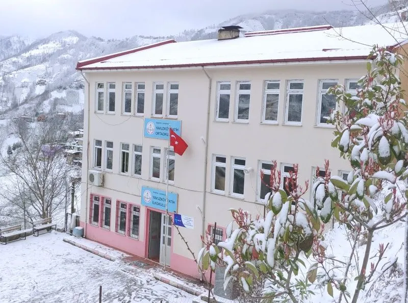 Yavuzköy Fatih Ortaokulu fotoğrafı