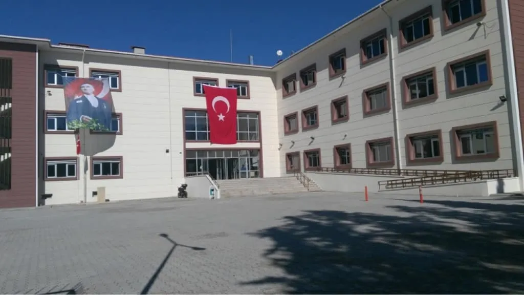 Şehit İslam Akyüz Ortaokulu