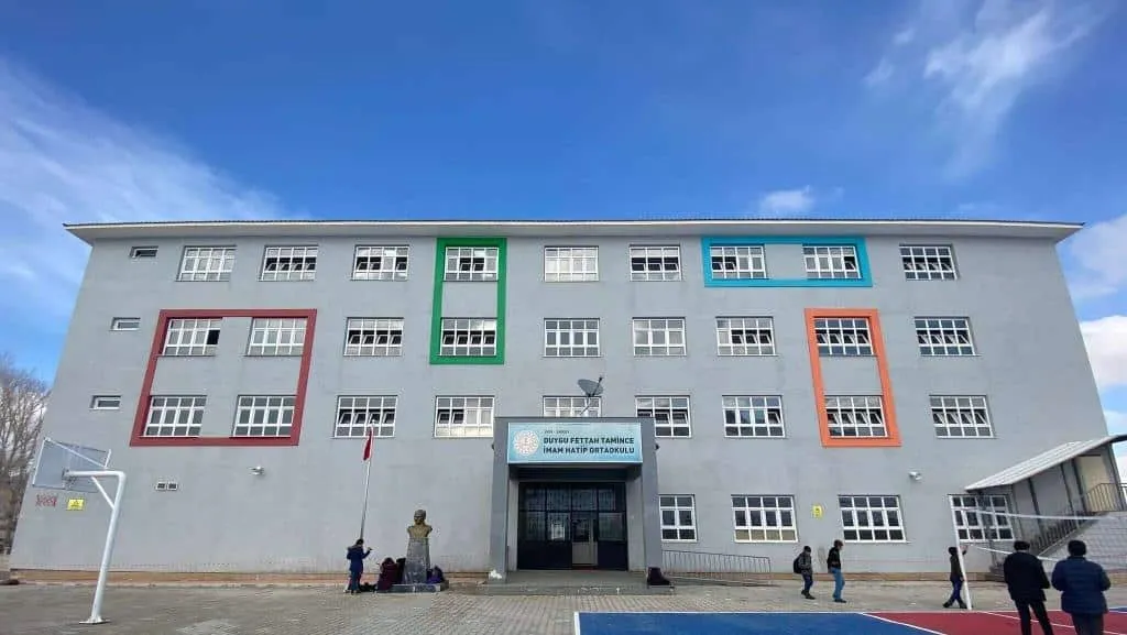 Örenburç Ortaokulu fotoğrafı