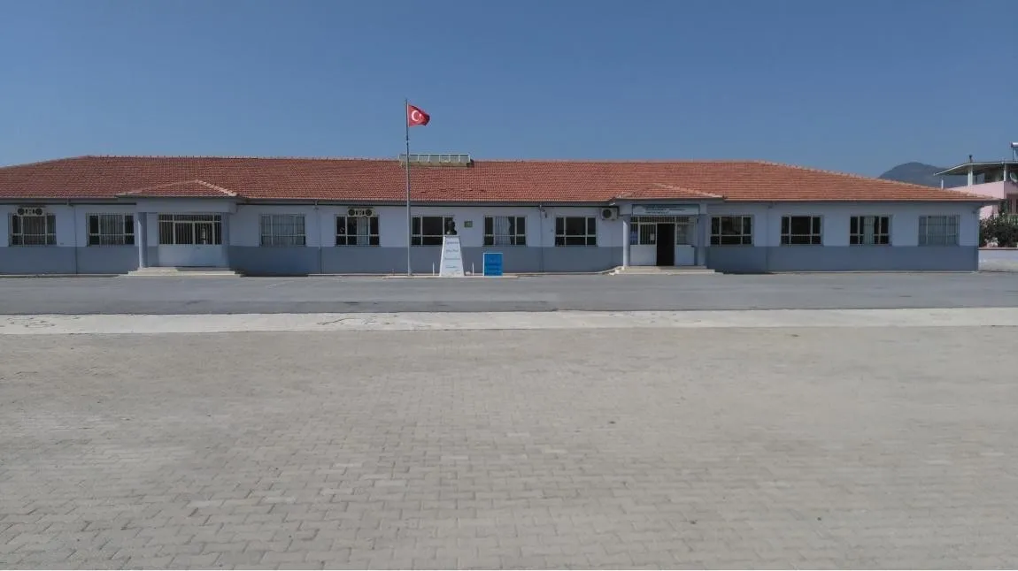 Doğanbey Ortaokulu fotoğrafı