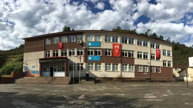 Akçaköy Ortaokulu