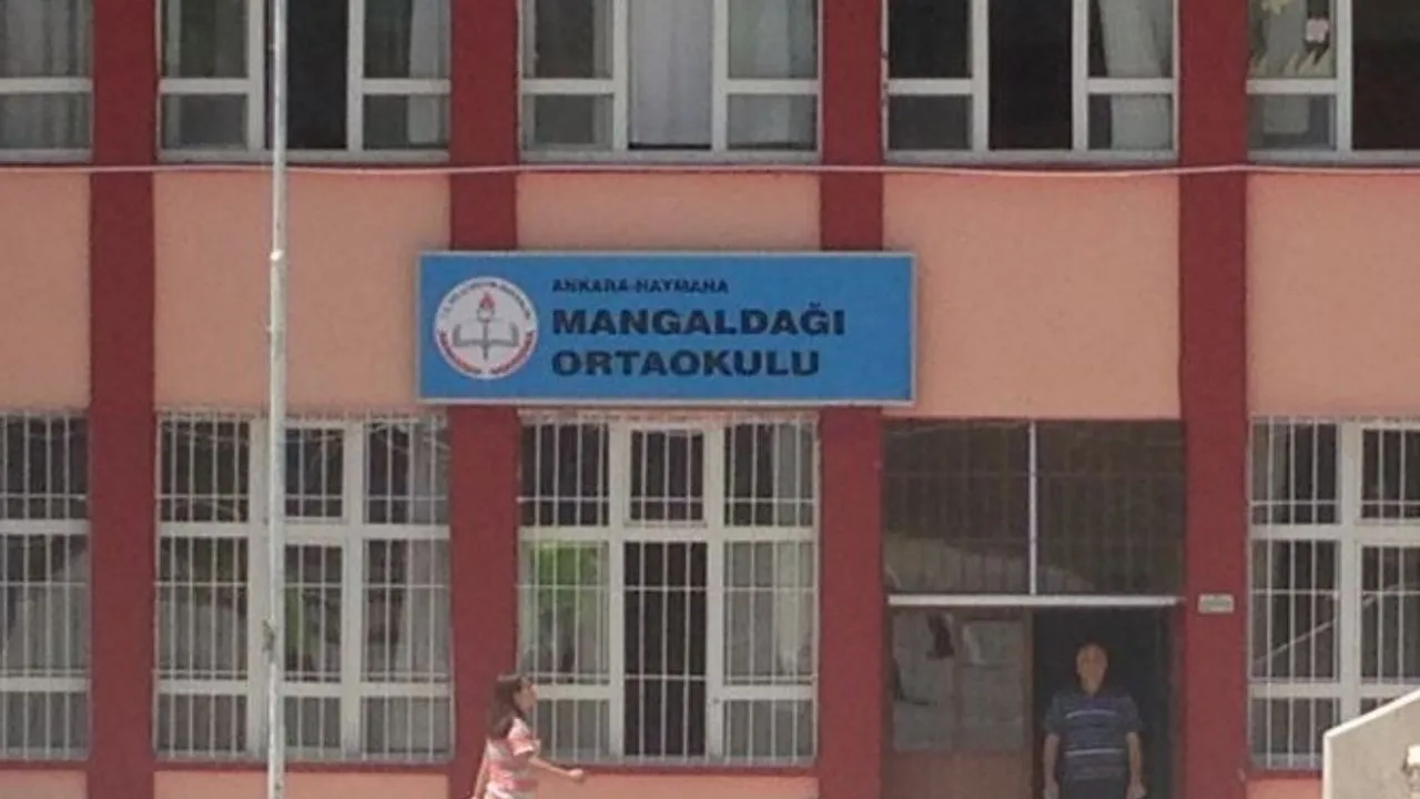 Mangaldağı Ortaokulu fotoğrafı