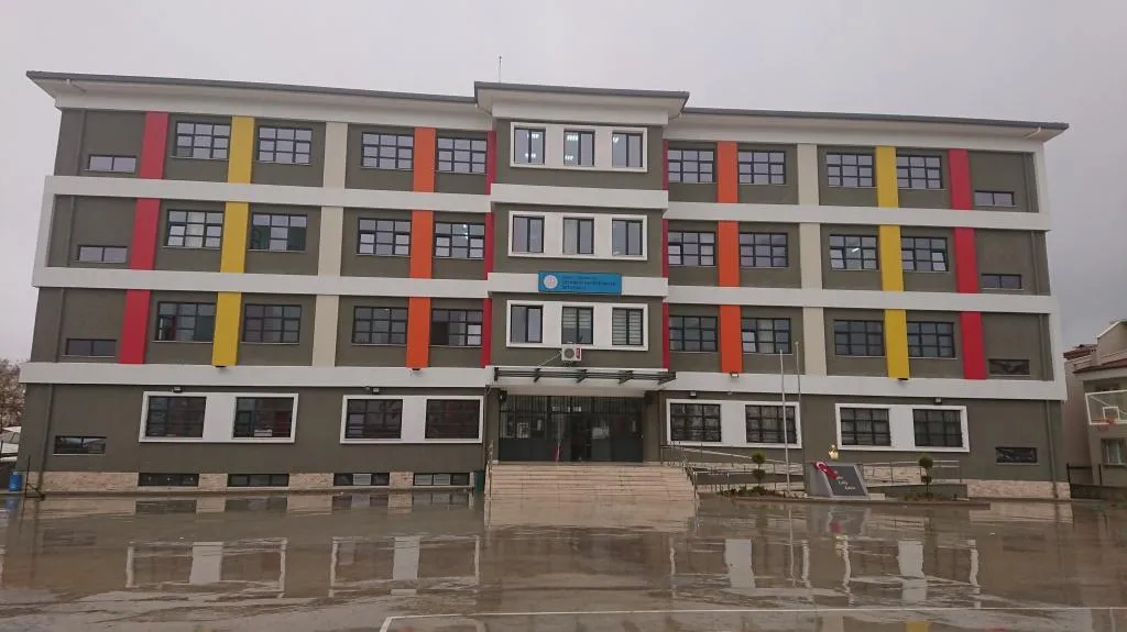 Zeytinköy Hayırseverler Ortaokulu fotoğrafı