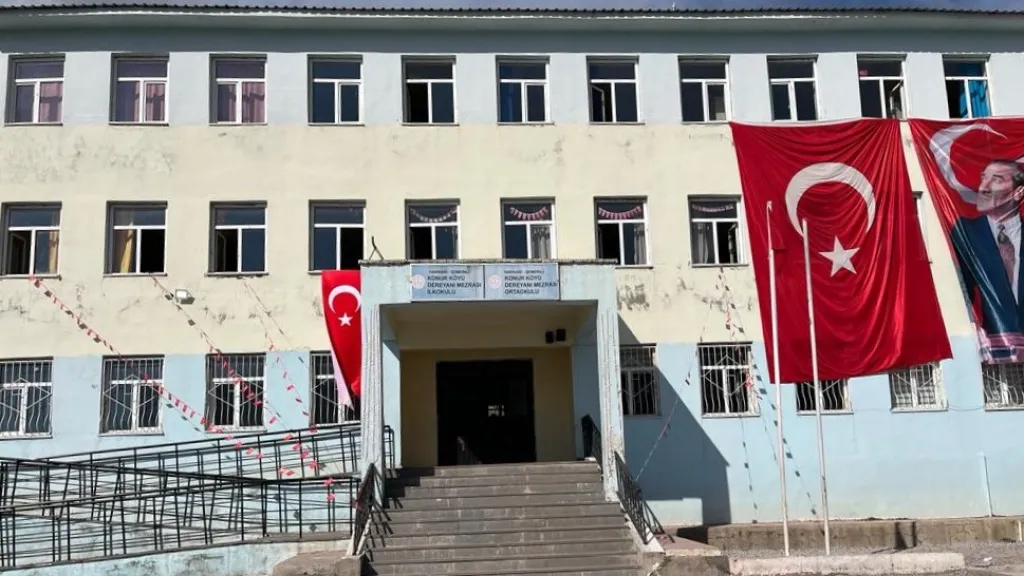 Konur Köyü Dereyanı Mezrası Ortaokulu fotoğrafı