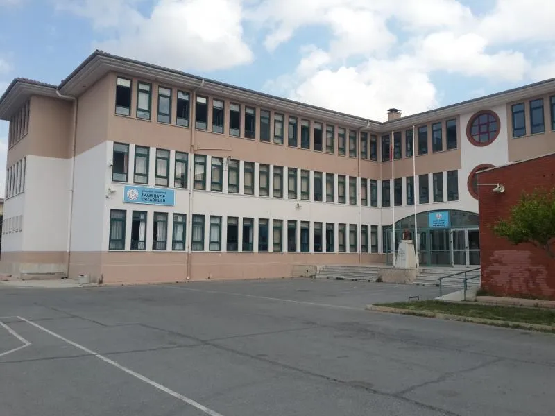 Lüleburgaz İmam Hatip Ortaokulu fotoğrafı