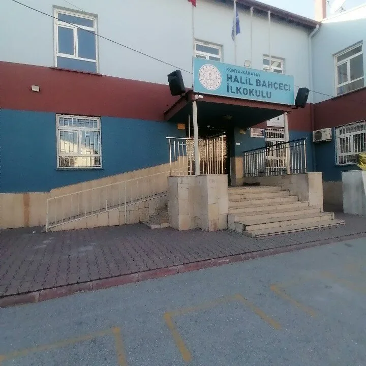 Halil Özkan İlkokulu