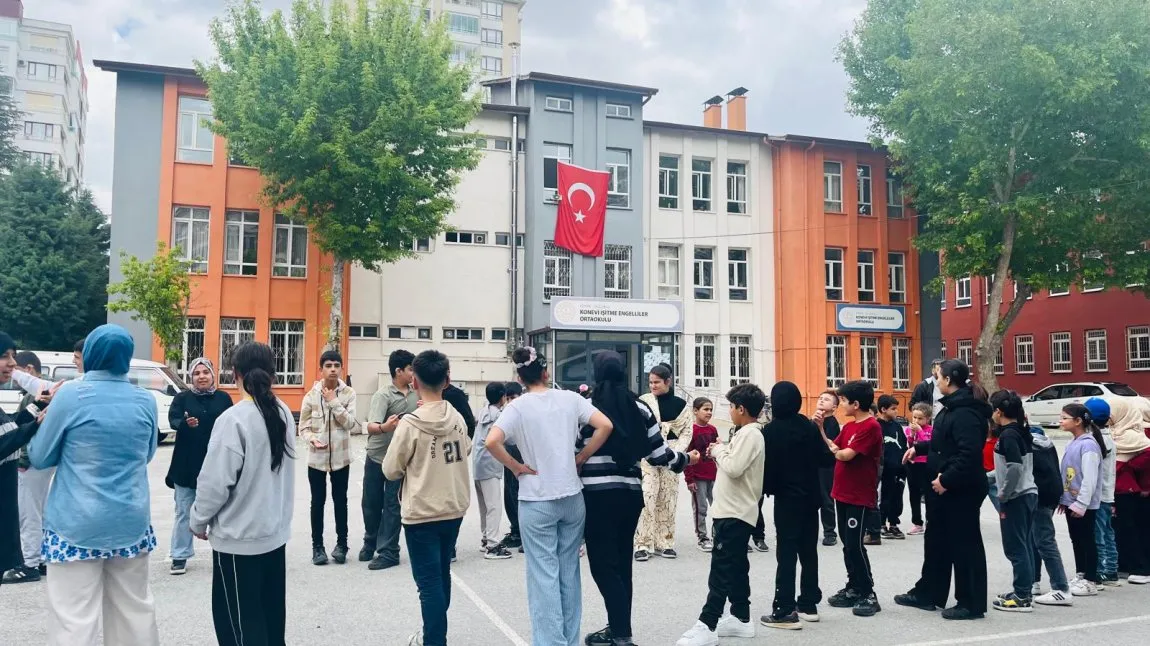 Konevi İşitme Engelliler Ortaokulu fotoğrafı