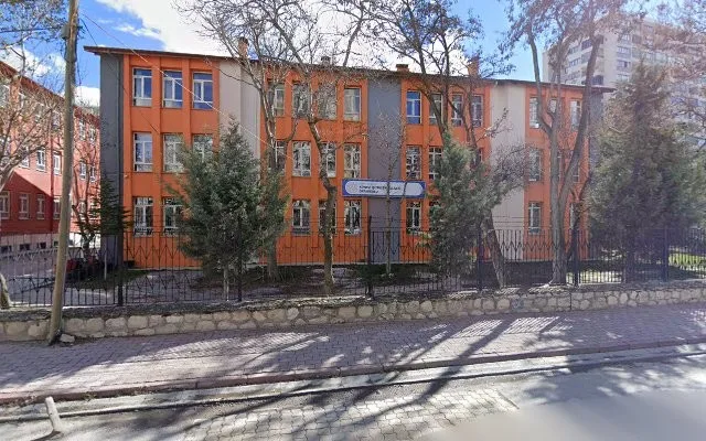 Konevi İşitme Engelliler Ortaokulu