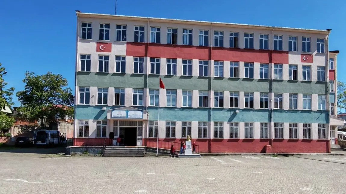 Yoğunoluk Ortaokulu fotoğrafı
