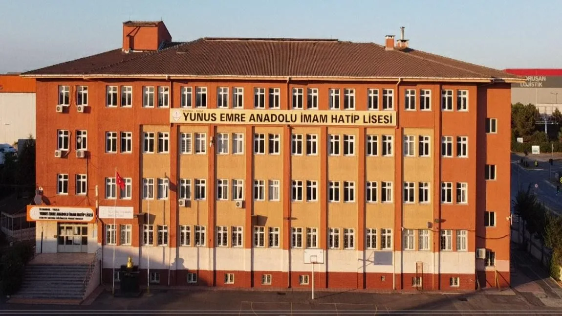 Yunus Emre Anadolu İmam Hatip Lisesi fotoğrafı