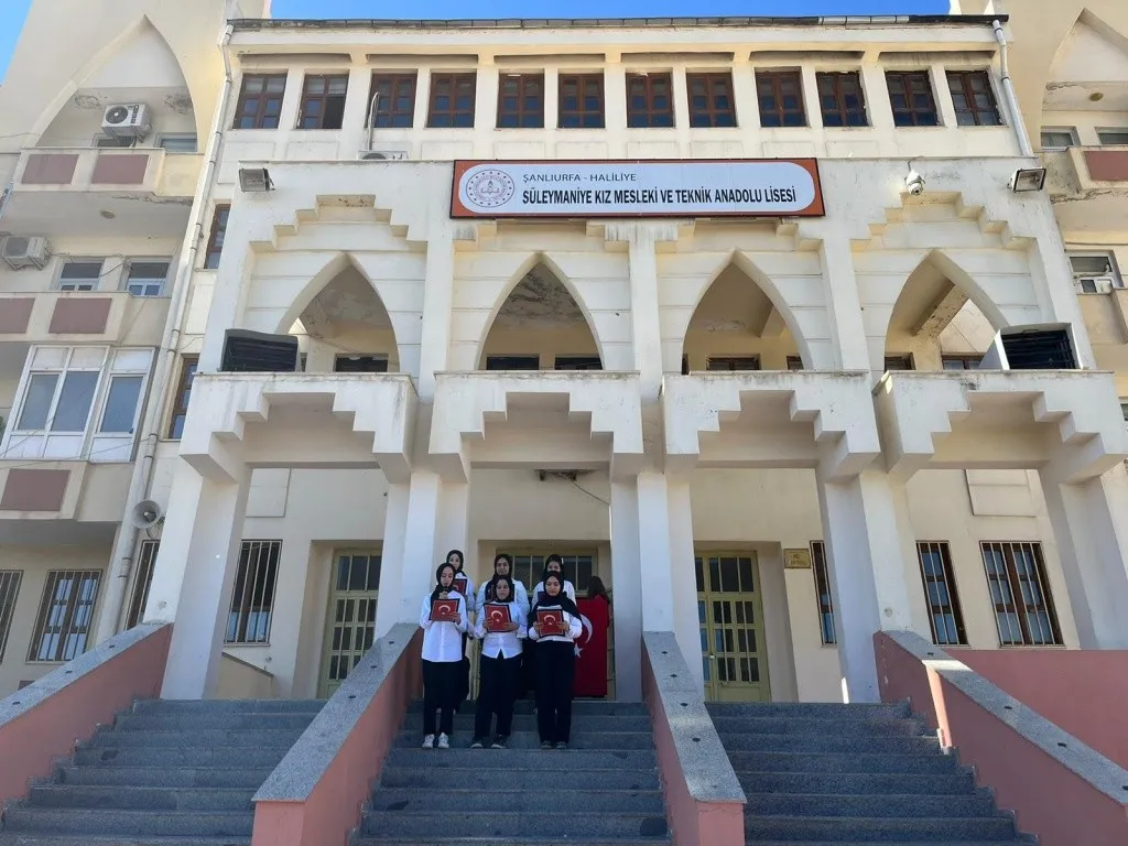 Süleymaniye Kız Mesleki Ve Teknik Anadolu Lisesi fotoğrafı