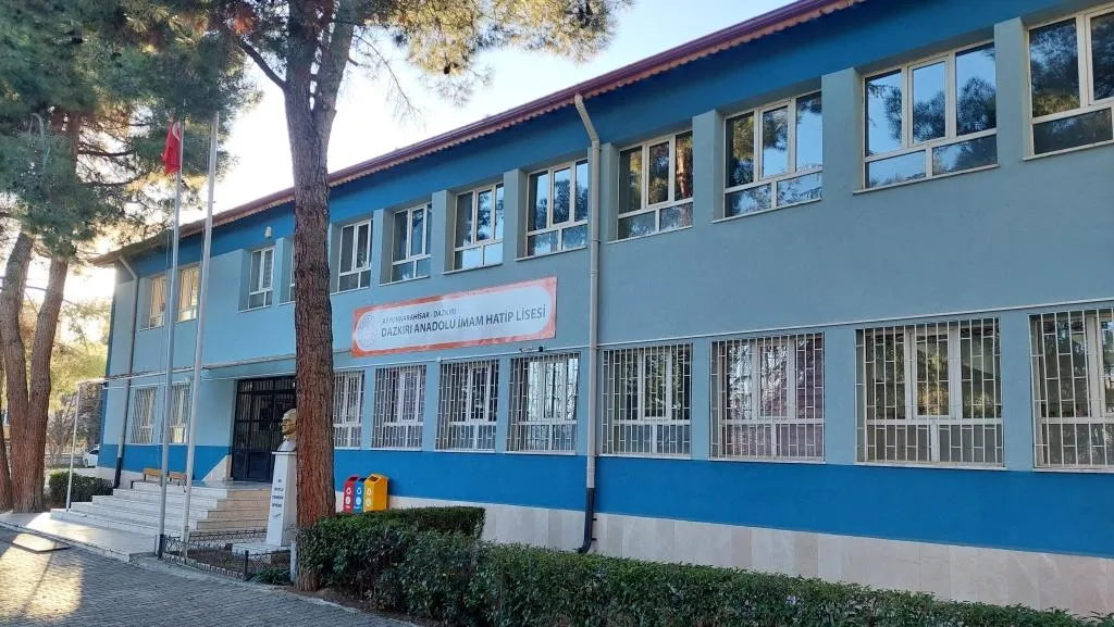 Dazkırı Anadolu İmam Hatip Lisesi fotoğrafı