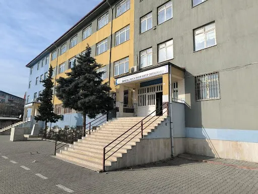 Sandal Hoca İmam Hatip Ortaokulu fotoğrafı