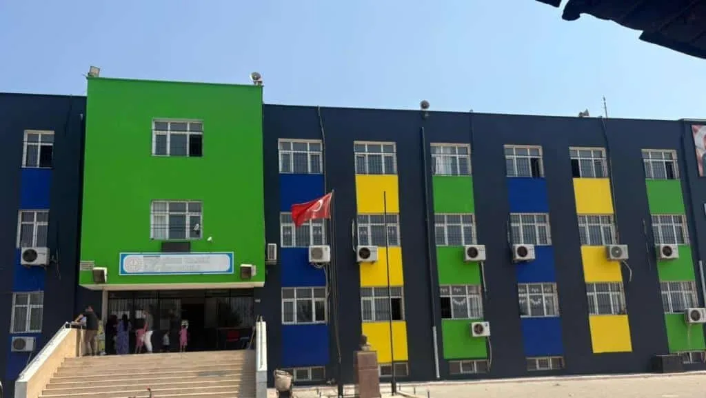 Yeşilçimen Kanuni Ortaokulu fotoğrafı