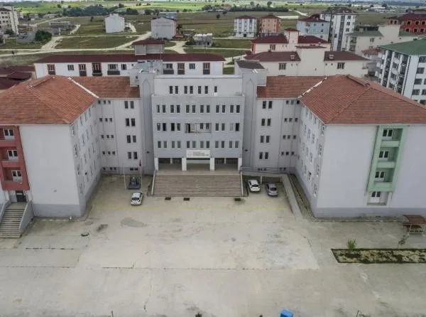 Kızılpınar Çok Programlı Anadolu Lisesi