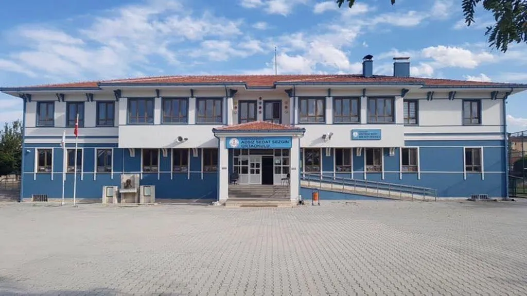 Adsız Sedat Sezgin Ortaokulu fotoğrafı