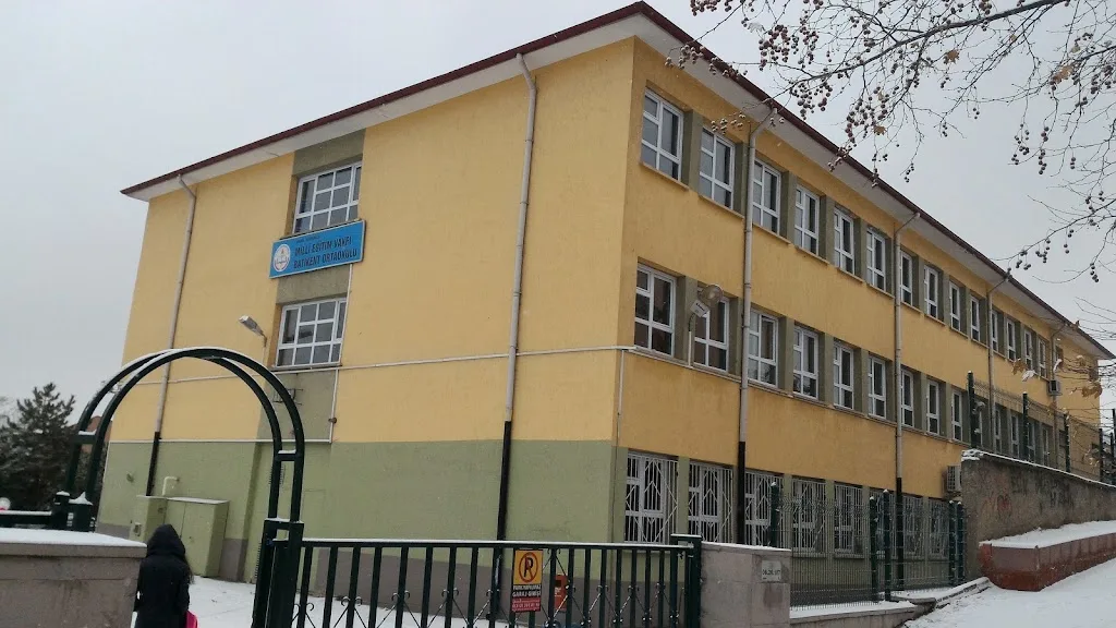 M.E.Vakfı Batıkent Ortaokulu