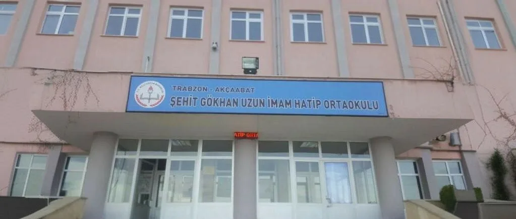 Şehit Gökhan Uzun İmam Hatip Ortaokulu