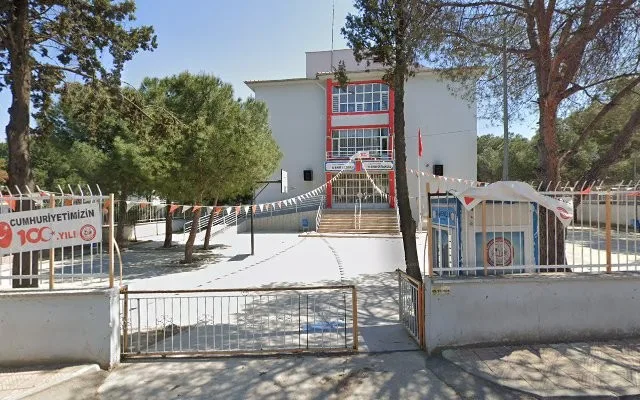 10 Ekim Ortaokulu fotoğrafı