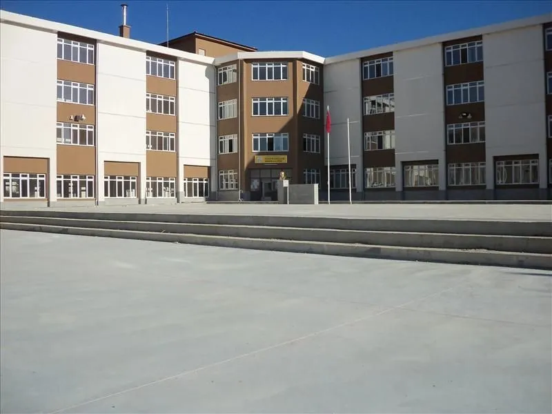 Hüseyin Erçelebi Anadolu Lisesi fotoğrafı