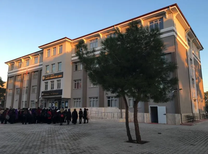 Kemer Anadolu İmam Hatip Lisesi