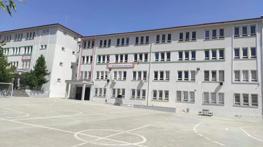 Abdulkadir Konukoğlu Anadolu Lisesi fotoğrafı