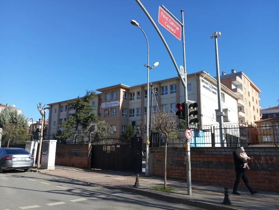 Kaynarca Şevket Sabancı Anadolu Lisesi