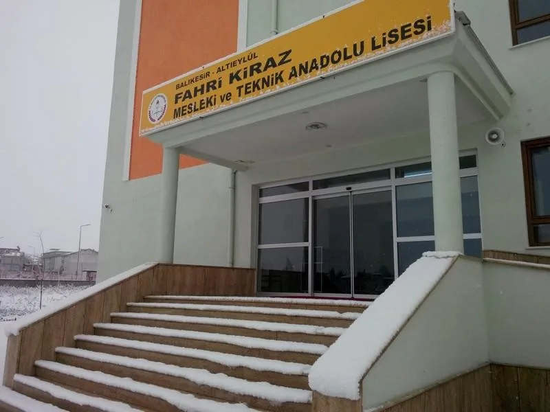 Fahri Kiraz Kız Mesleki Ve Teknik Anadolu Lisesi fotoğrafı