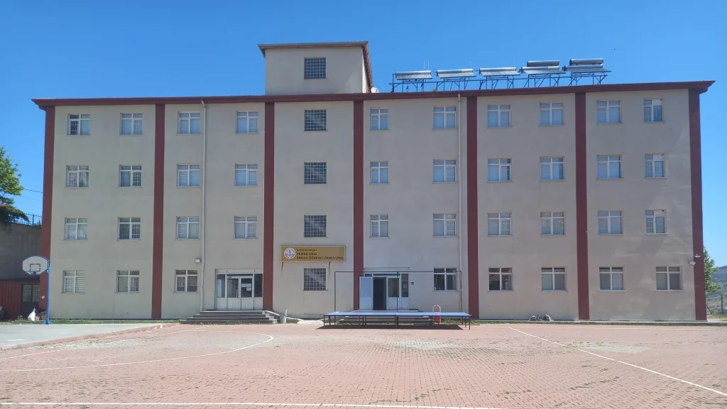 Hamdi Oral Mesleki Ve Teknik Anadolu Lisesi fotoğrafı