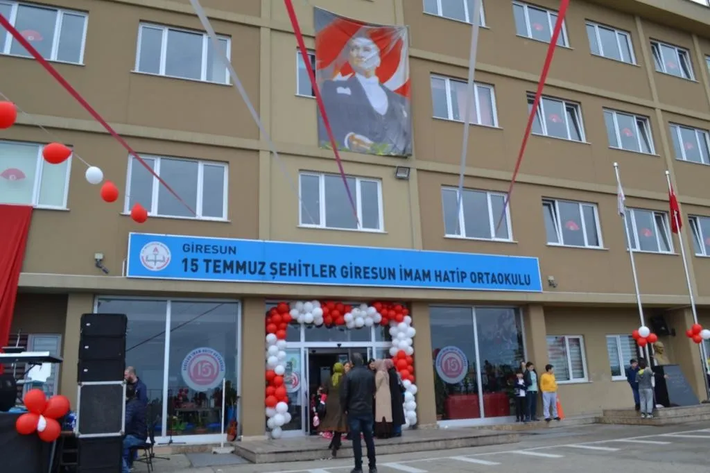 Giresun İmam Hatip Ortaokulu fotoğrafı