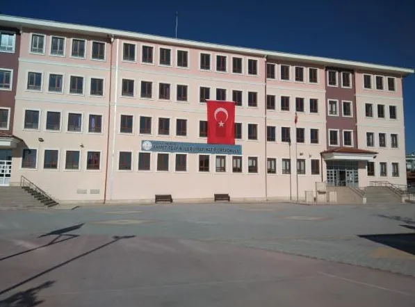Ahmet Tevfik İleri İmam Hatip Ortaokulu