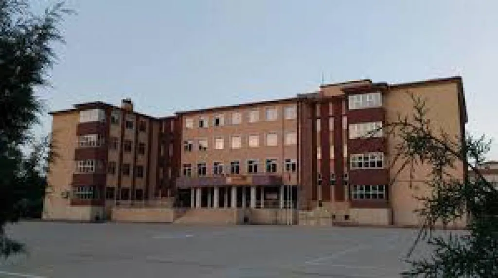 Nurdağı Anadolu İmam Hatip Lisesi