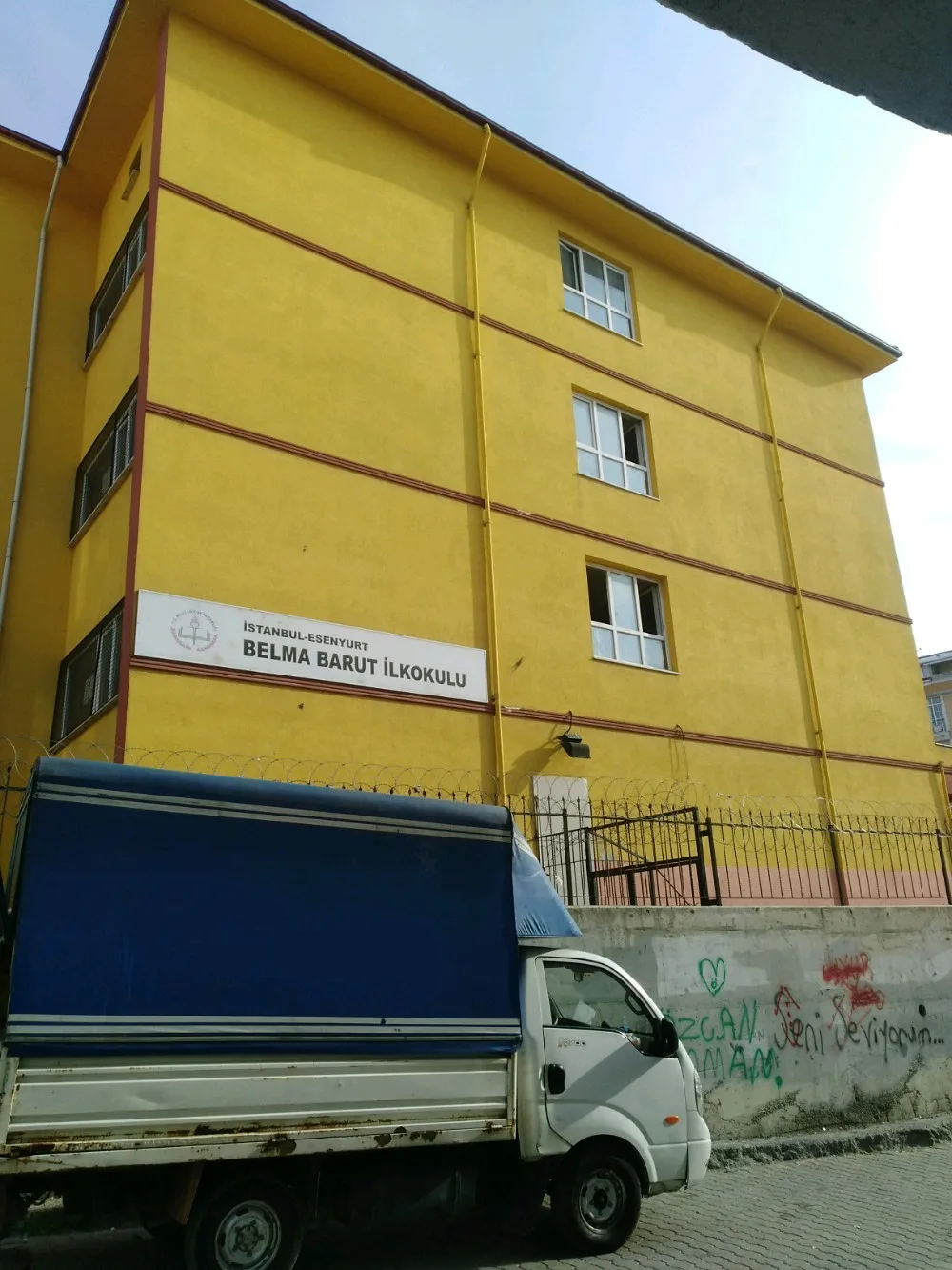 Belma Barut İlkokulu