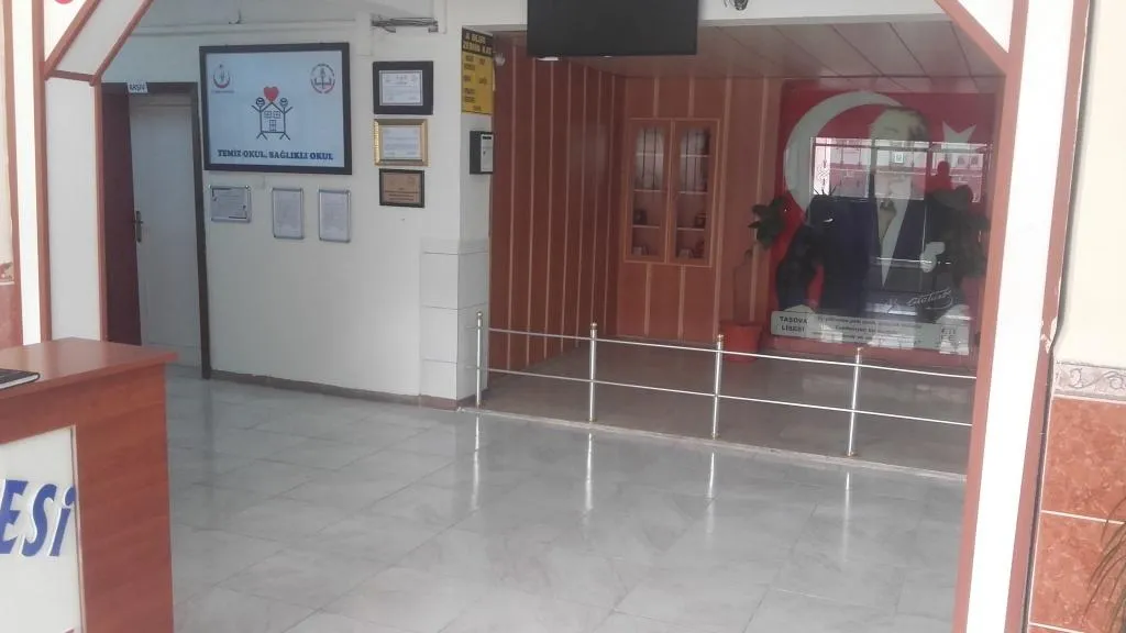 Şehit Orhan Gülmez Çok Programlı Anadolu Lisesi fotoğrafı