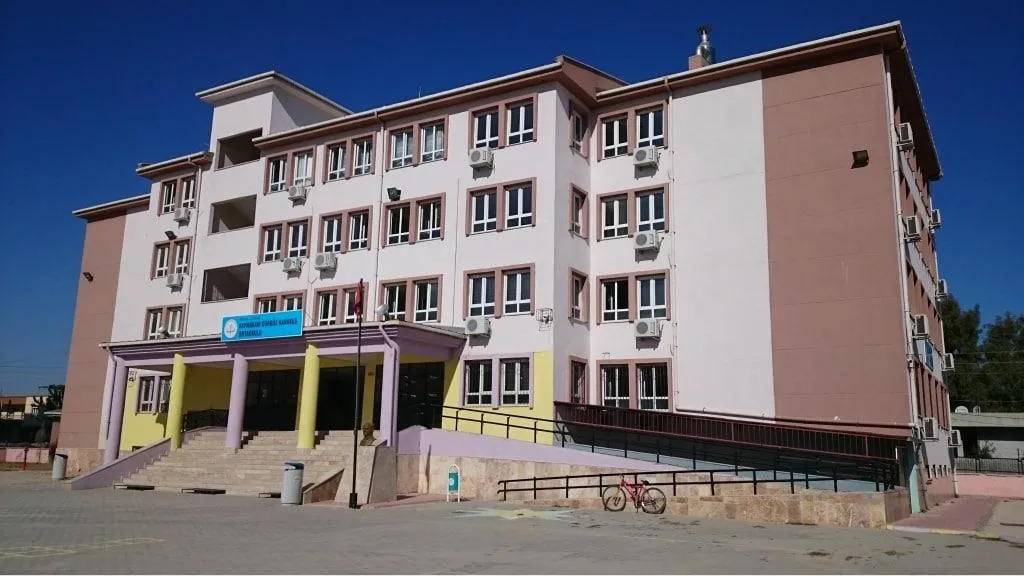 Kaymakam Gürbüz Karakuş Ortaokulu fotoğrafı