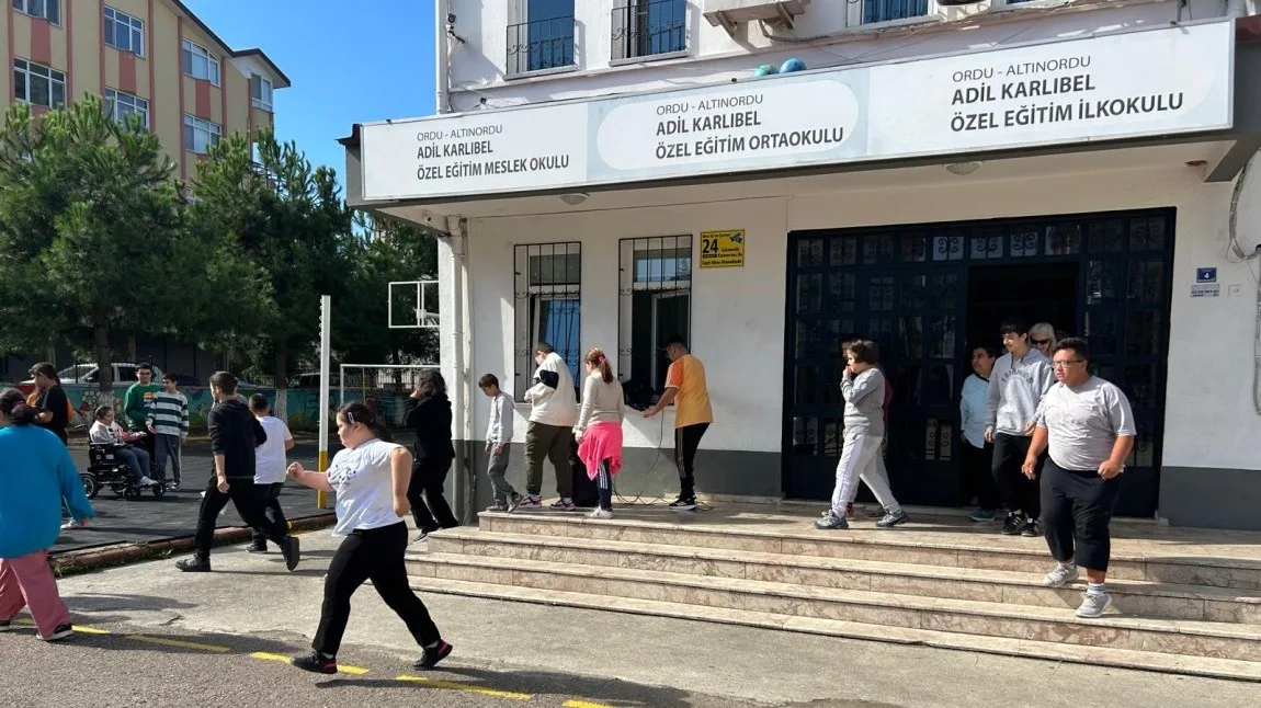 Adil Karlıbel Özel Eğitim Ortaokulu