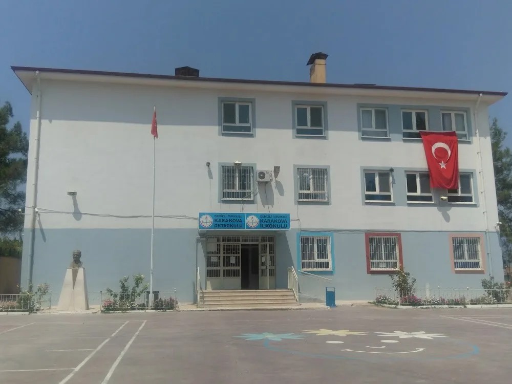 Karakova İlkokulu fotoğrafı