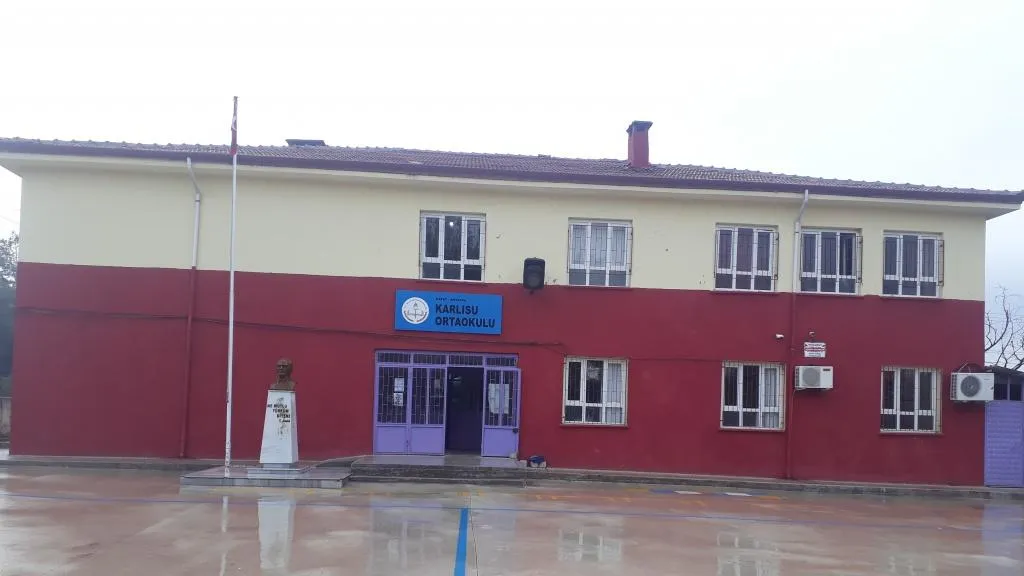 Karlısu Ortaokulu