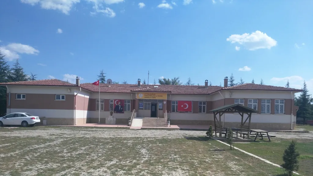 Susuz Mesleki Ve Teknik Anadolu Lisesi fotoğrafı
