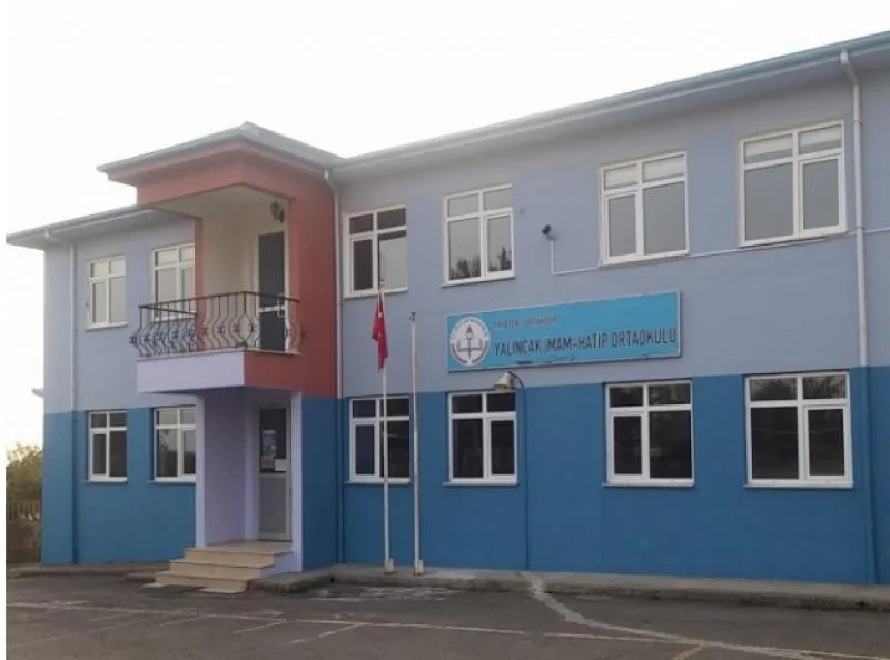 YALINCAK İMAM HATİP ORTAOKULU fotoğrafı