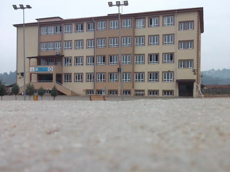 Kırıkhan İmam Hatip Ortaokulu fotoğrafı