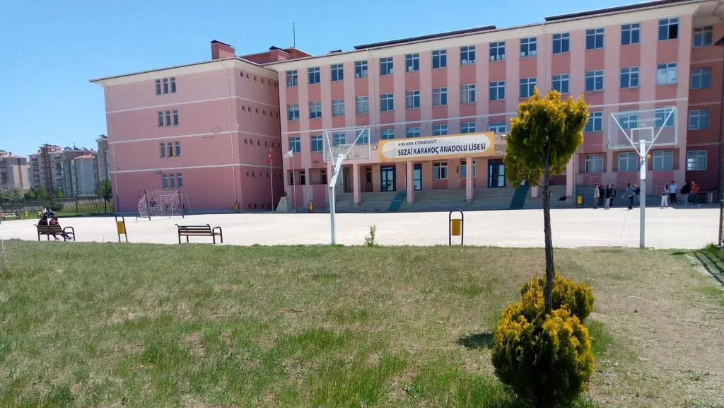 Sezai Karakoç Anadolu Lisesi