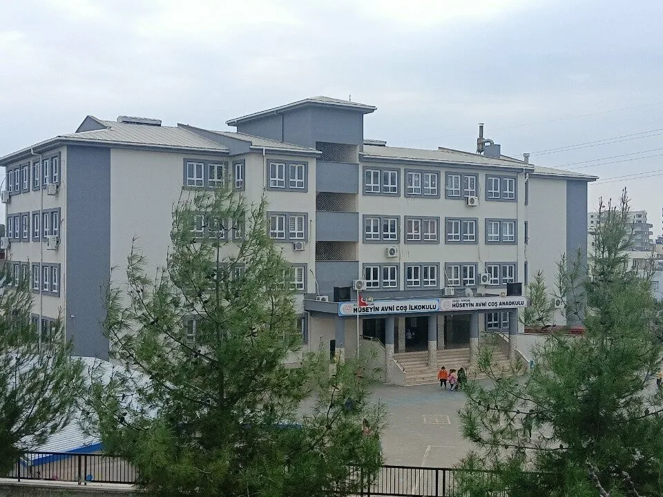 Hüseyin Avni Coş İlkokulu fotoğrafı