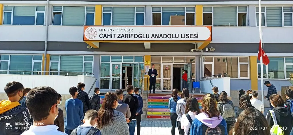 Cahit Zarifoğlu Anadolu Lisesi fotoğrafı