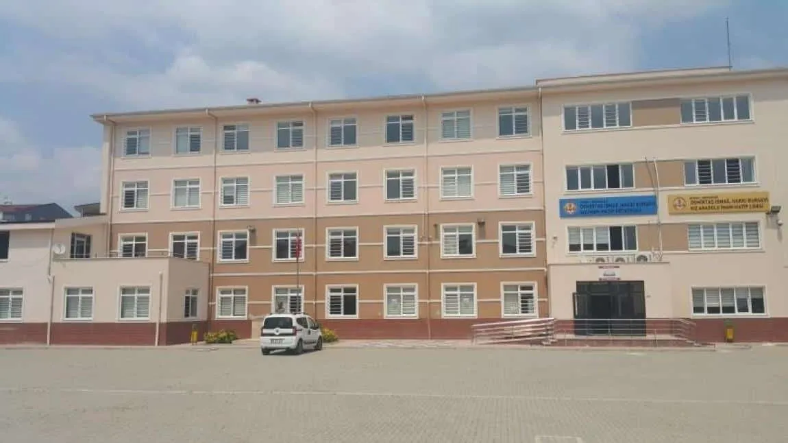 Demirtaş İsmail Hakkı Bursevi Kız Anadolu İmam Hatip Lisesi fotoğrafı