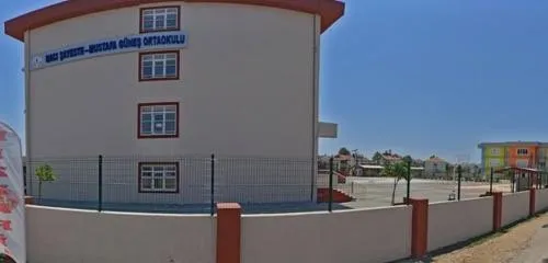 Hacı Şayeste-Mustafa Güneş Ortaokulu fotoğrafı